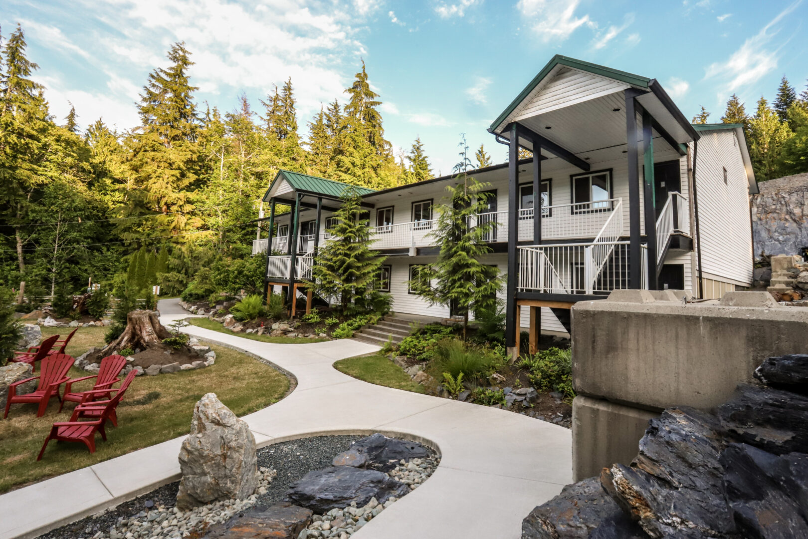 West Coast Trail Lodge - Wild Renfrew Port Renfrew