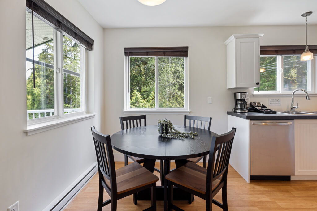 West Coast Trail Lodge Superior two Bedroom two Bathroom in Port Renfrew British Columbia dinging area