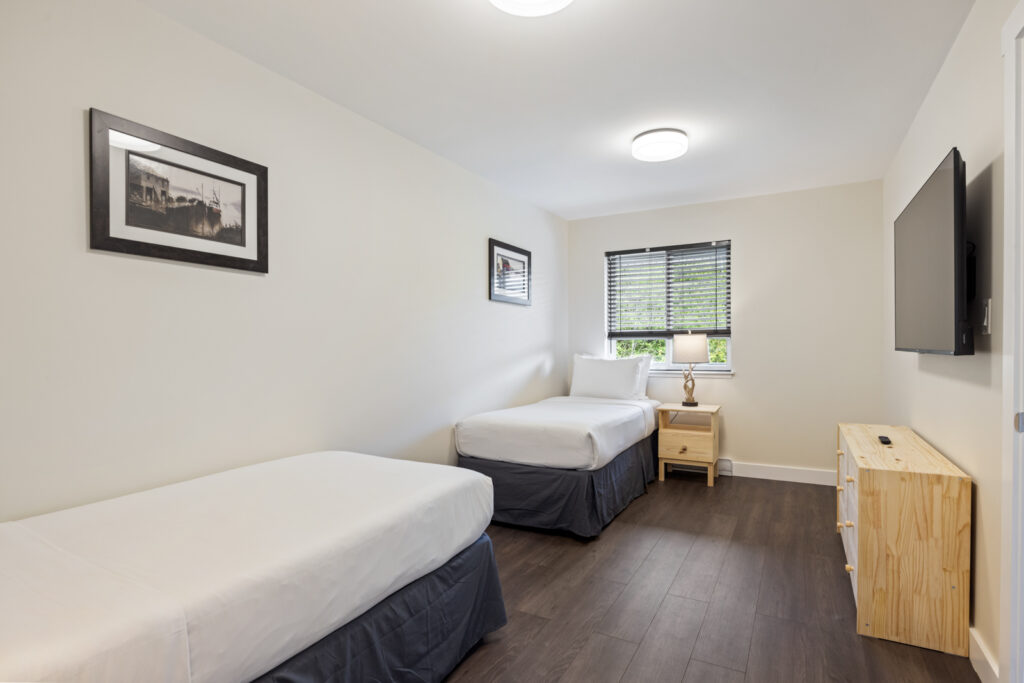 West Coast Trail Lodge Superior two Bedroom two Bathroom in Port Renfrew British Columbia second bedroom 2 twin beds